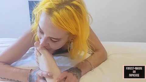 The Expected Continuation Of A Chance Meeting On The Street (public, Prolapse, Fisting, Anal, Spit)