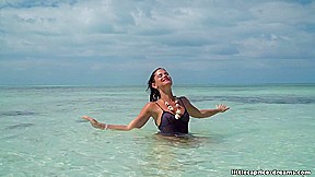 CAPRICE DIVAS – Paradise Island Caprice – Little Caprice Dreams