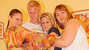 Three Party Mamas Doing One Hard Cock – MatureNL