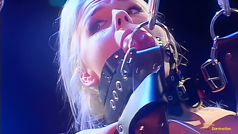 Girl In A Latex Outfit Receives Deep Anal After Giving A Blowjob